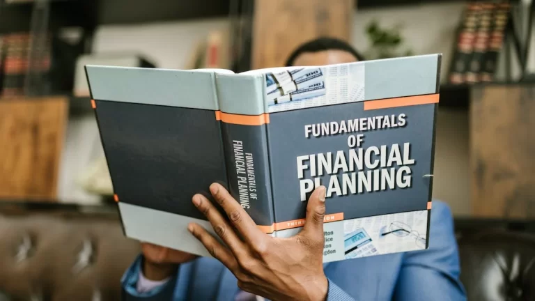 Importanța planificării financiare personale și a asigurărilor de viață