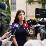 Comunicarea de criza: principii esentiale pentru companii — Anunțuri Evenimentul Zilei