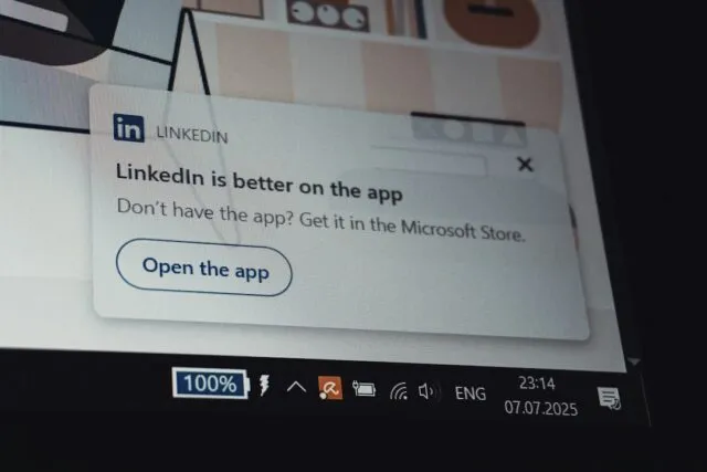 Photo official notifications mistakes